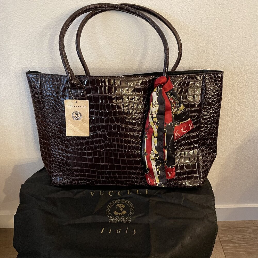 Vecceli Italy Chocolate Brown Crocodile Pattern Handbag